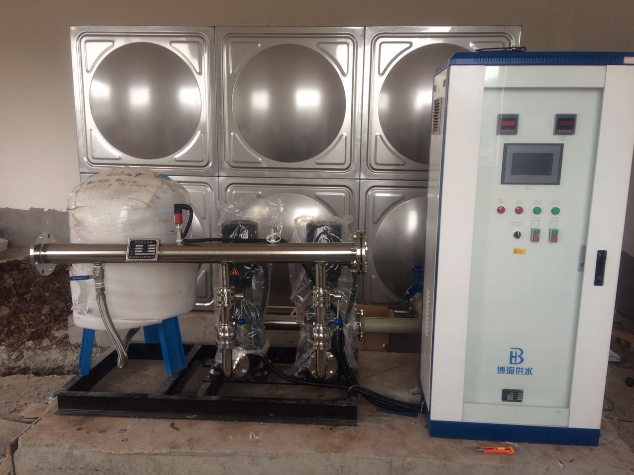 �c�R��˾�c�ɶ������Ϣ�WУ���ι�ˮ�Ŀ��ͬ��ӆ